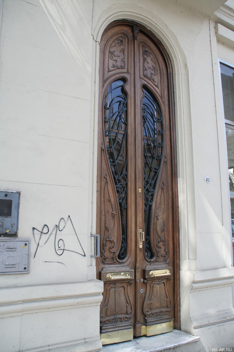 Двери Буэнос-Айреса