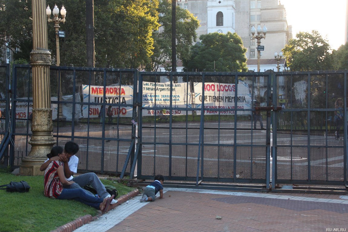 Майская Площадь в Буэнос-Айресе
