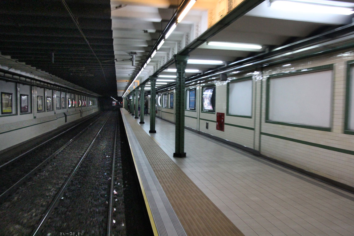 Приснилось метро. Поезда метро Буэнос Айреса. Метро сонник. Приснилось метро Фй.