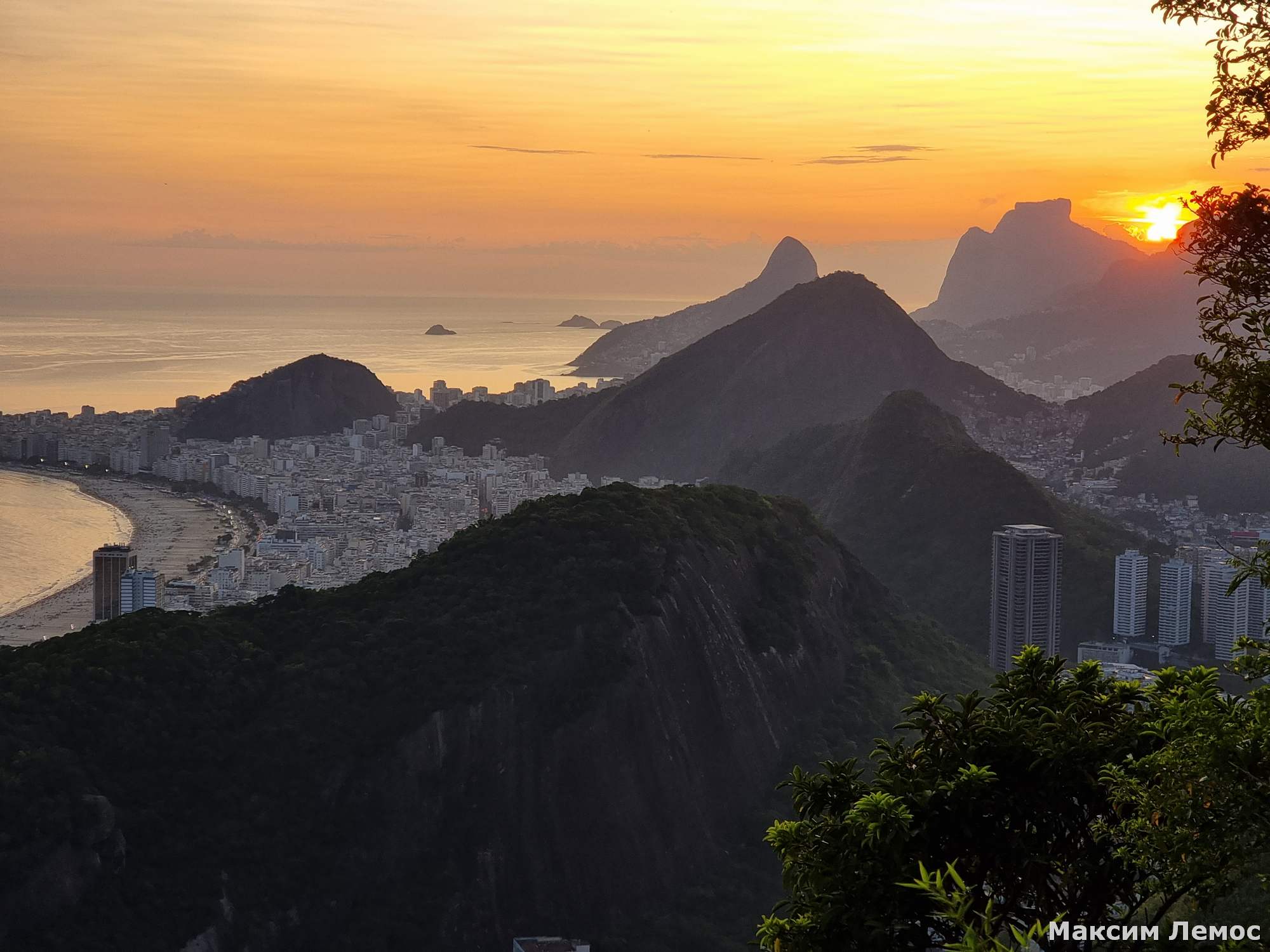 Сахарная гора закат